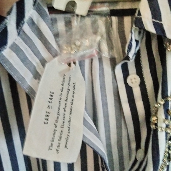 Anthropologie Maeve Bennet button down small - Picture 7 of 9